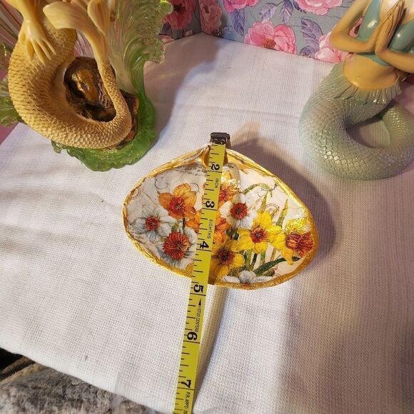 DECOUPAGE CLAM SHELL   - Picture 7 of 7